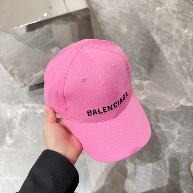 BALENCIAGA